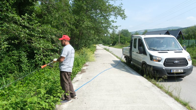 Sapanca Belediyesi’nden İlçe Genelinde İlaçlama Çalışması